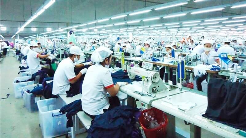 Đèn tuýp led phù hợp chiếu sáng cho các xưởng may công nghiệp